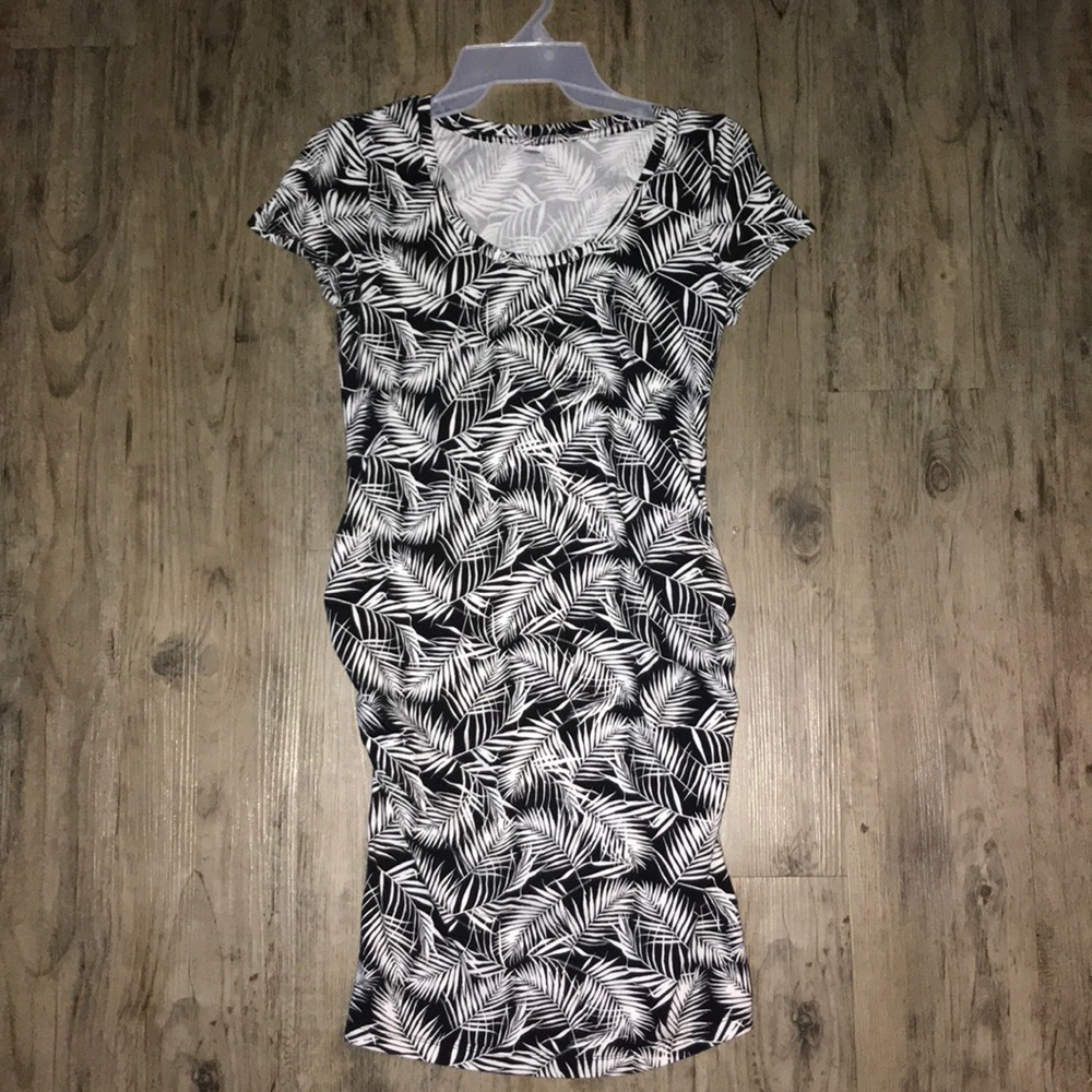 Old Navy Maternity Dress